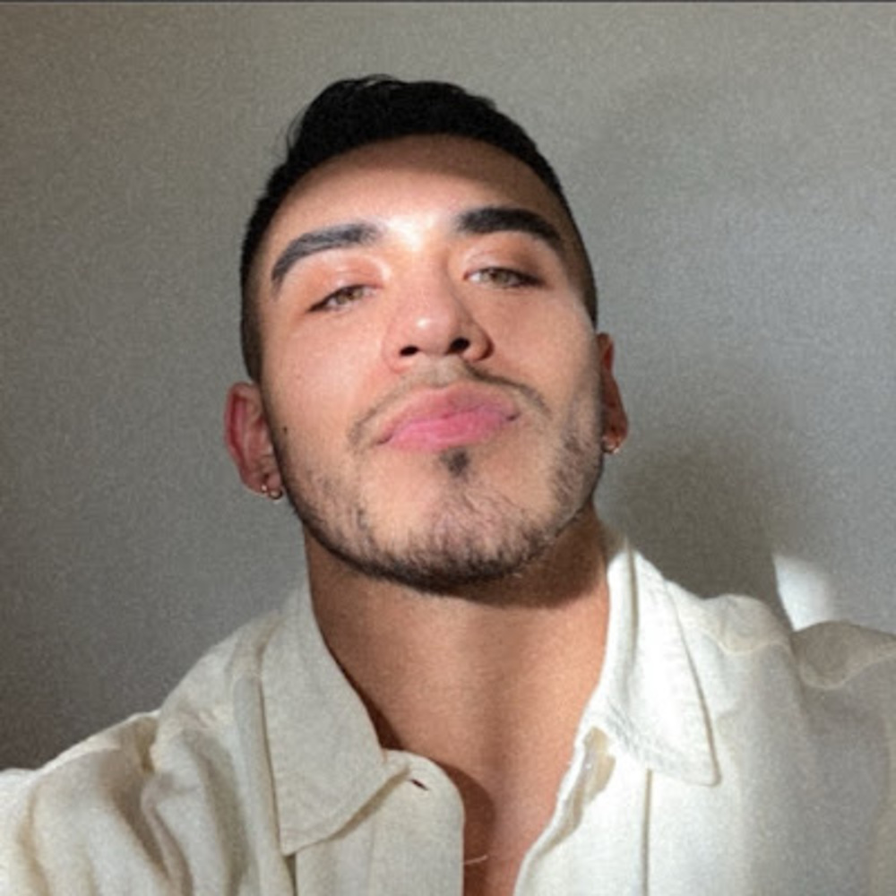 Meet your Posher, Moises